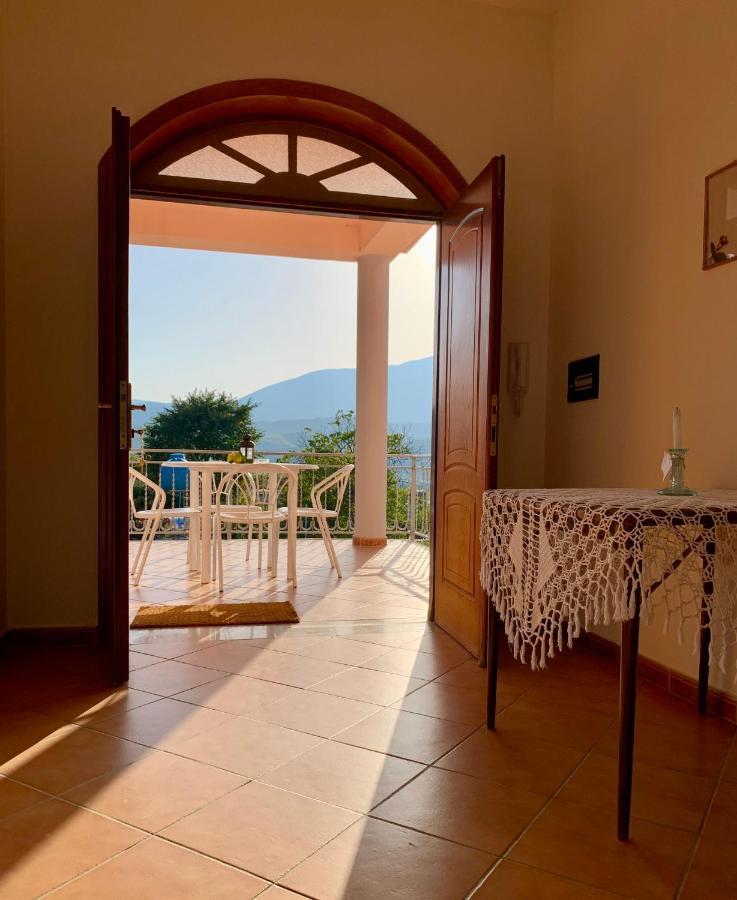Guesthouse Villa Rosa Berat Exterior photo