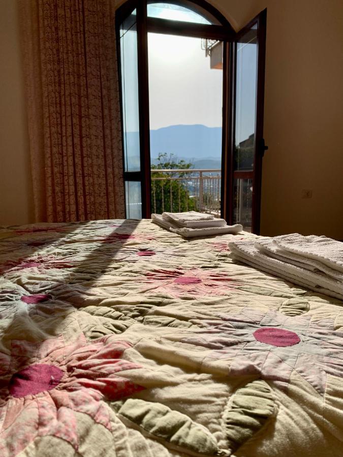 Guesthouse Villa Rosa Berat Exterior photo