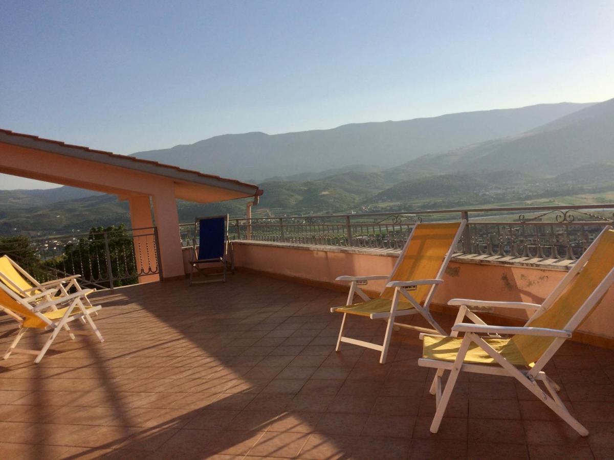 Guesthouse Villa Rosa Berat Exterior photo
