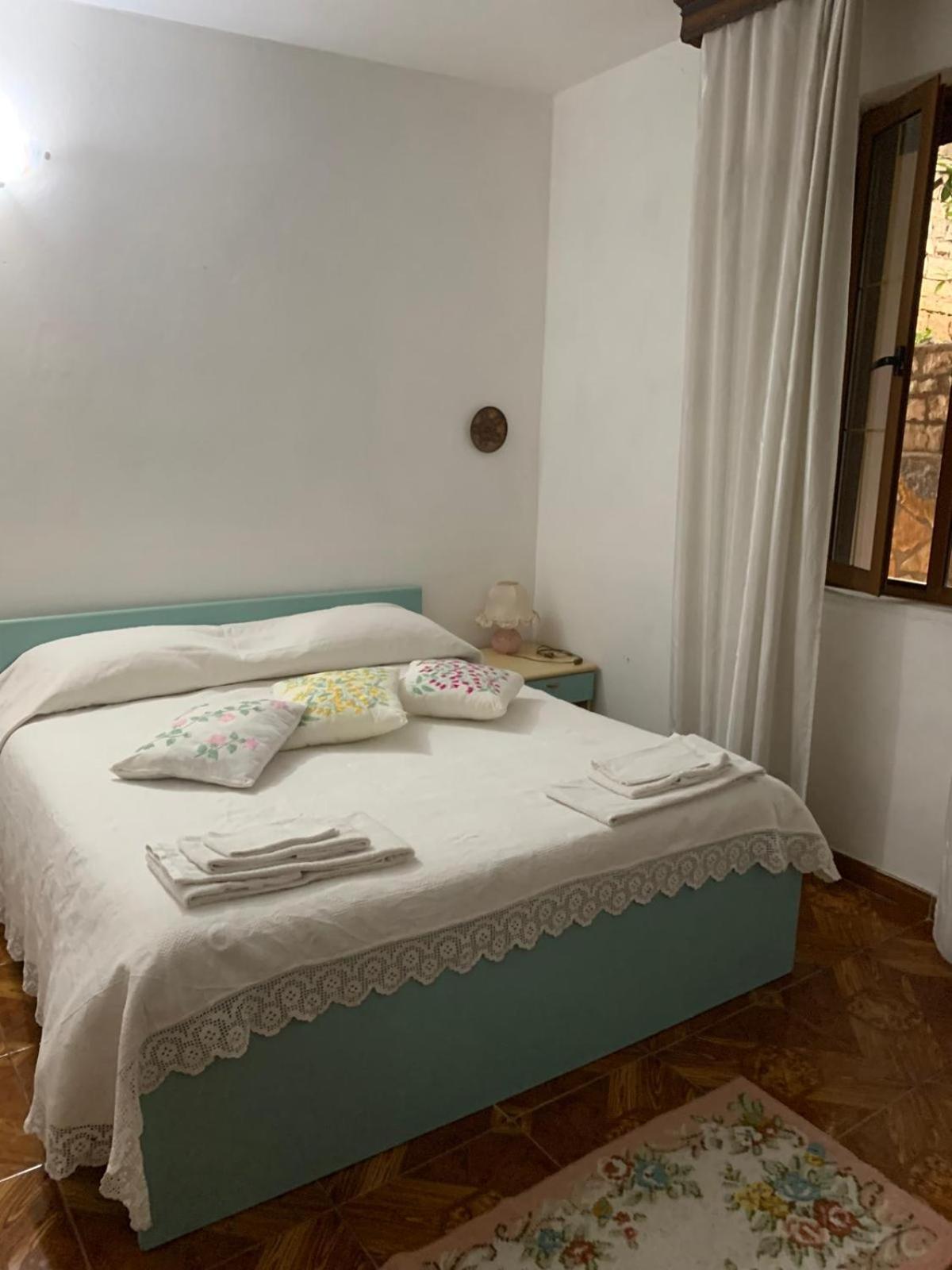 Guesthouse Villa Rosa Berat Room photo